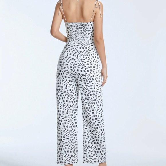 Commense tie strap jumpsuit - Picture 2 of 2